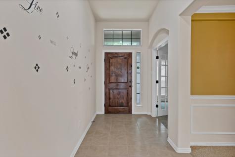 8118 La Frontera Trail Arlington TX 76002