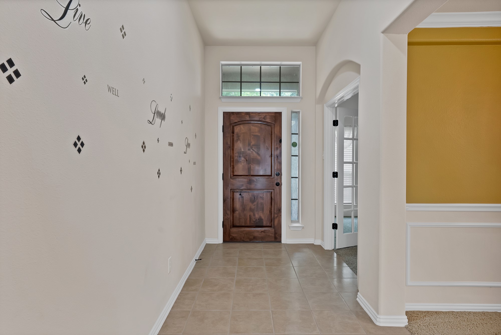 8118 La Frontera Trail Arlington TX 76002