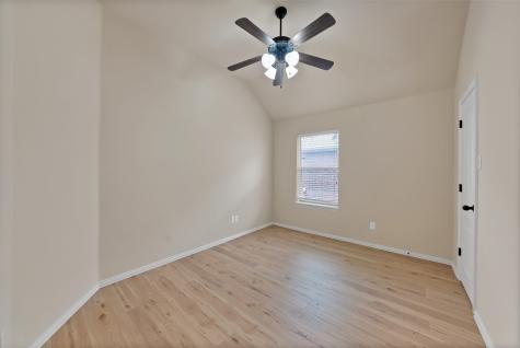 8118 La Frontera Trail Arlington TX 76002