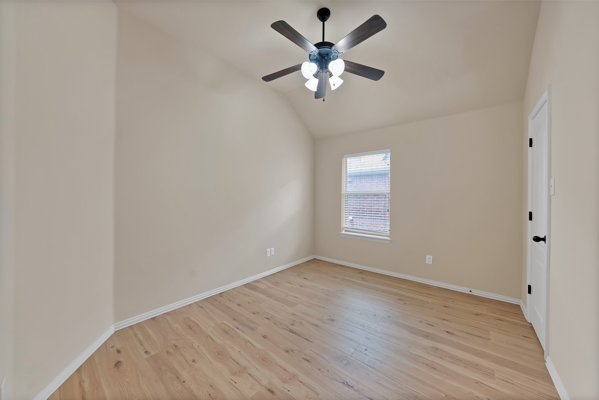 8118 La Frontera Trail Arlington TX 76002