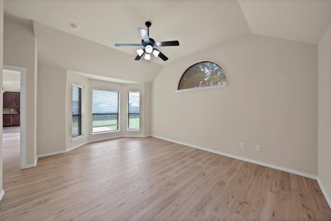 8118 La Frontera Trail Arlington TX 76002
