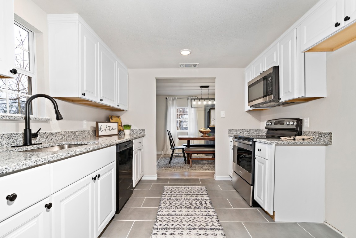 402 W Jefferson Avenue Whitney TX 76692