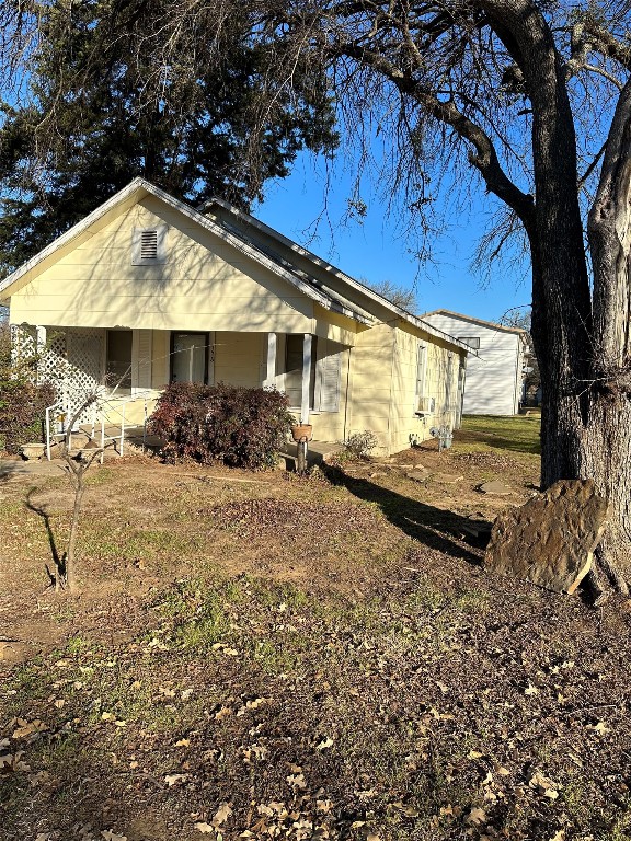 328 W Broadway Street Kennedale TX 76060