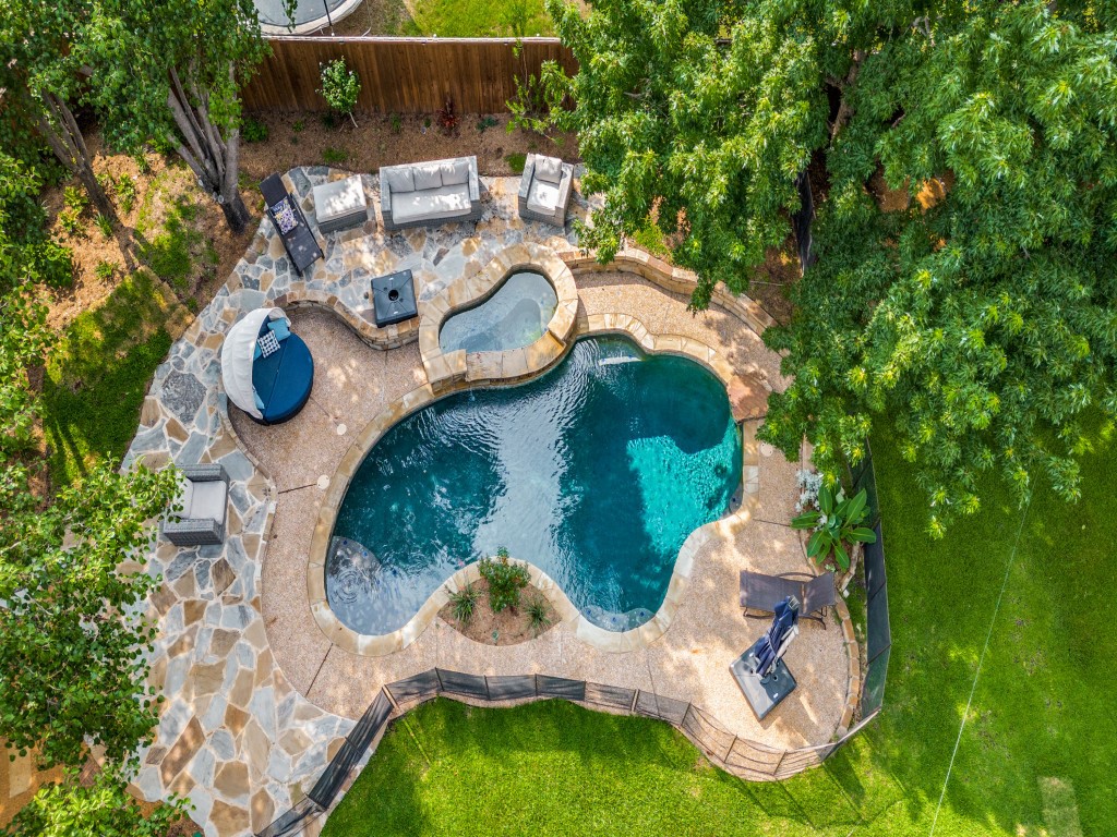 2200 Tralee Circle Mckinney TX 75072
