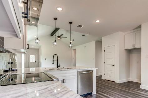 2513 Quail Run Trail Granbury TX 76048