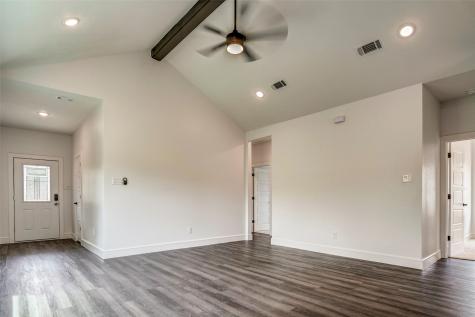 2513 Quail Run Trail Granbury TX 76048
