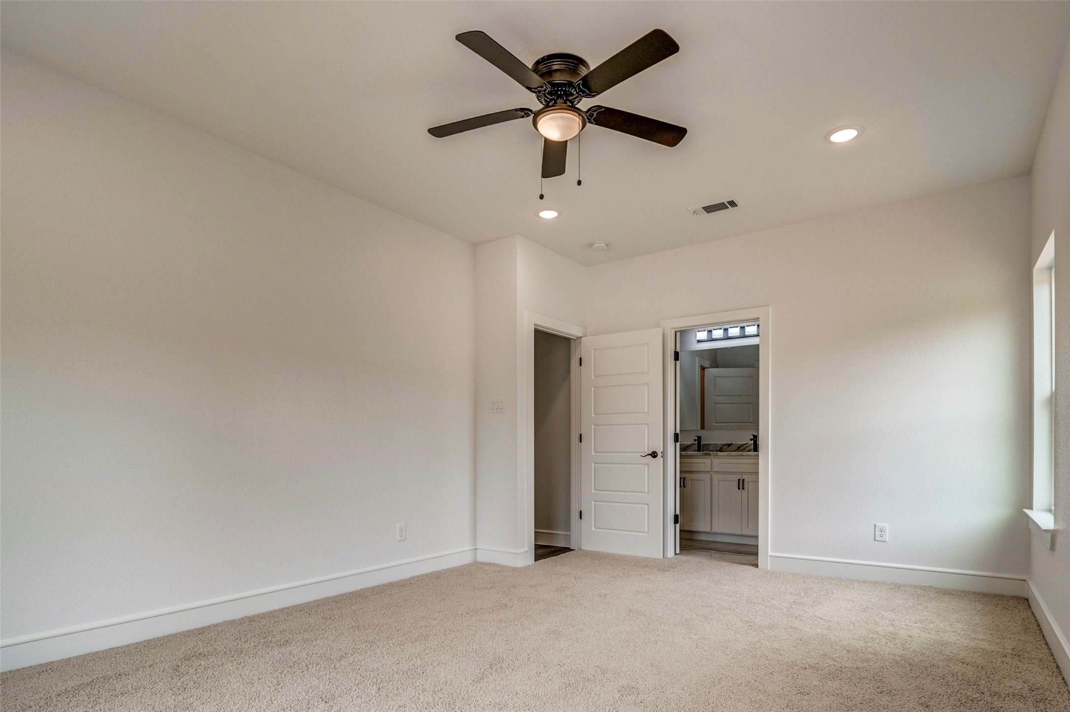 2513 Quail Run Trail Granbury TX 76048