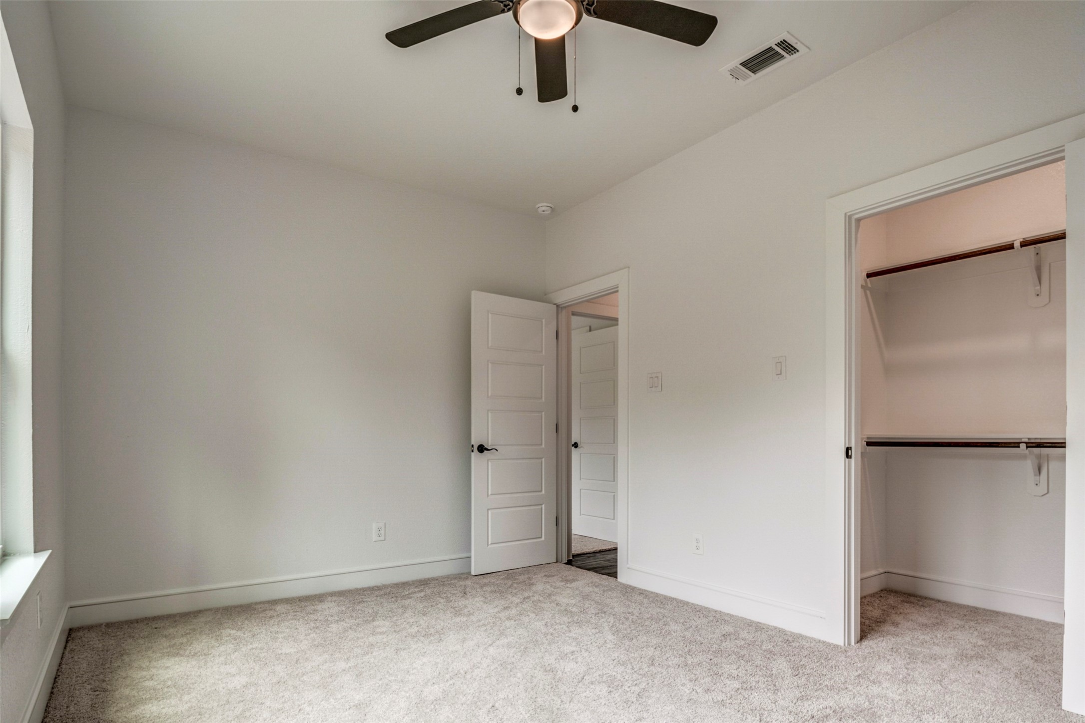 2513 Quail Run Trail Granbury TX 76048