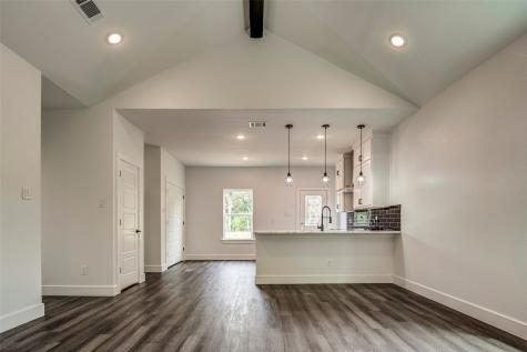 2513 Quail Run Trail Granbury TX 76048