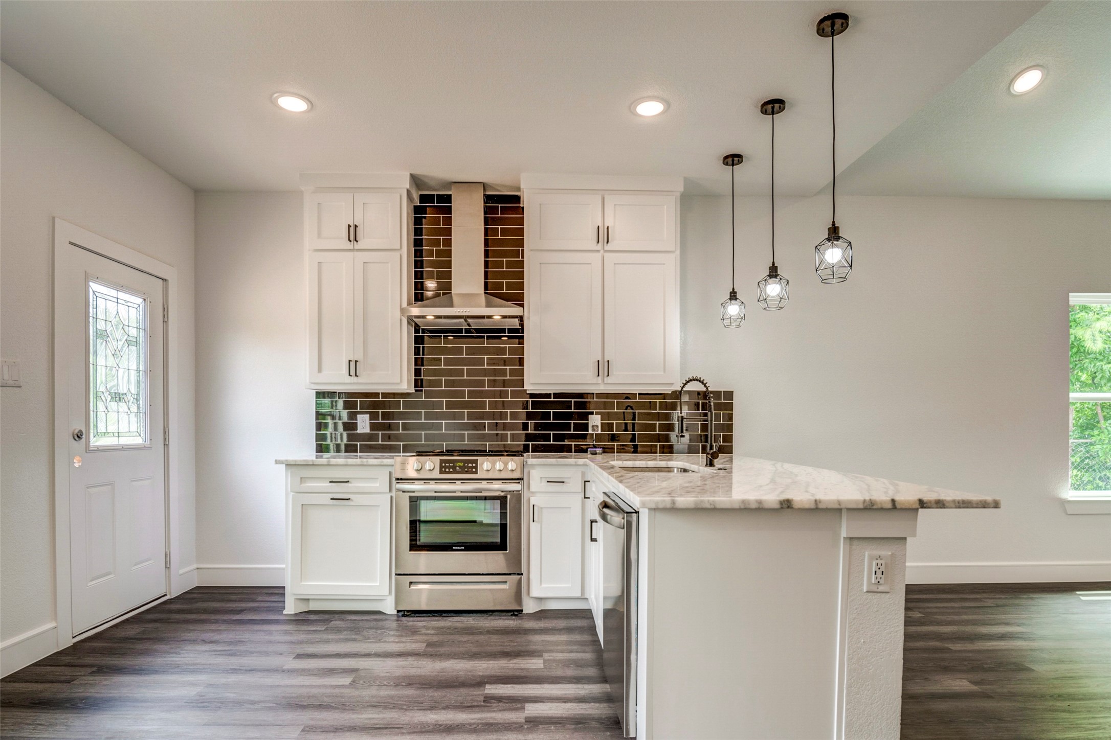 2513 Quail Run Trail Granbury TX 76048