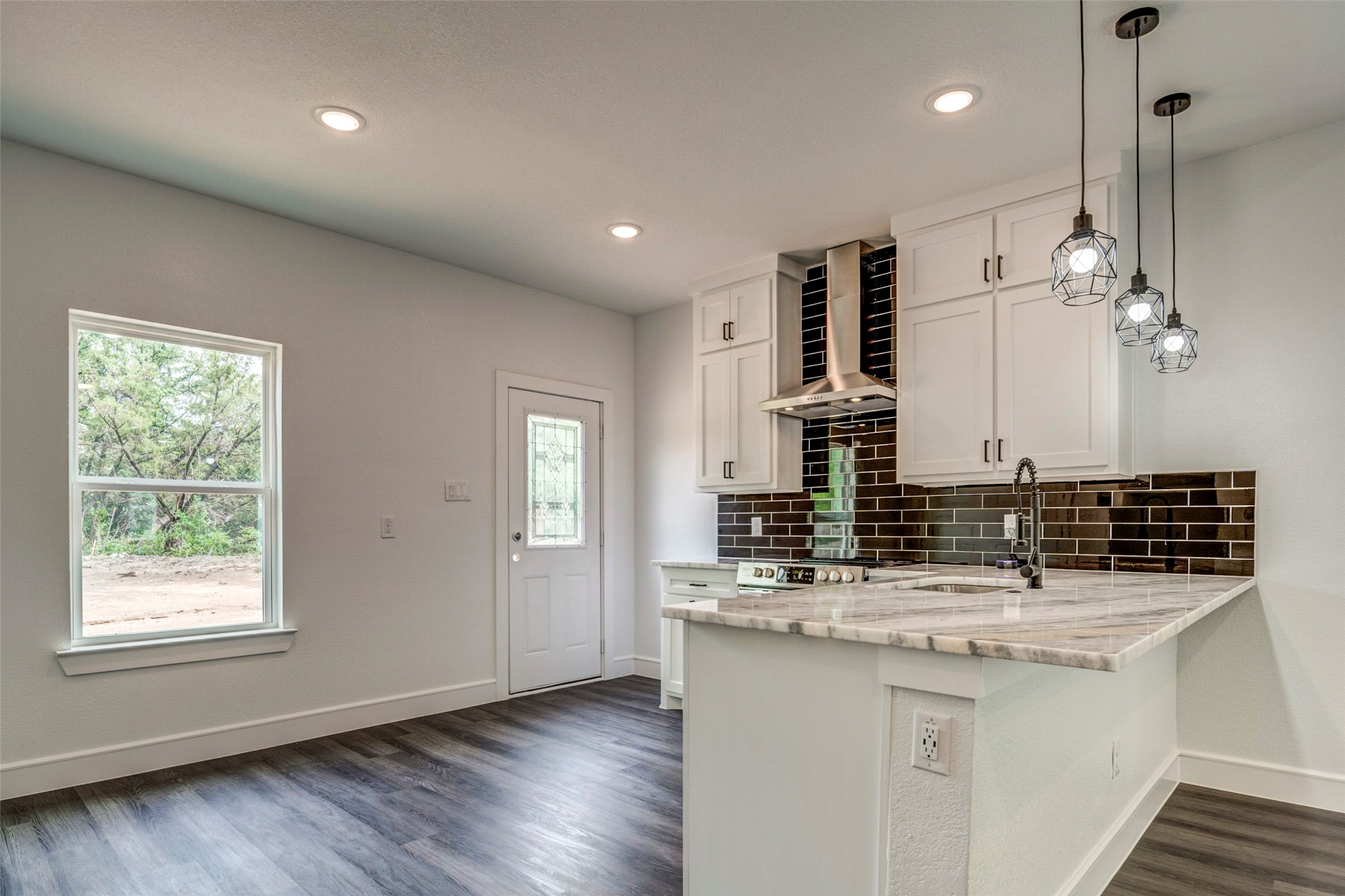 2513 Quail Run Trail Granbury TX 76048