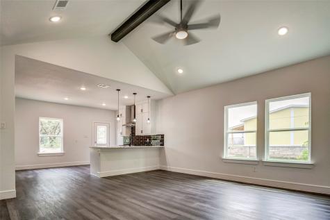 2513 Quail Run Trail Granbury TX 76048