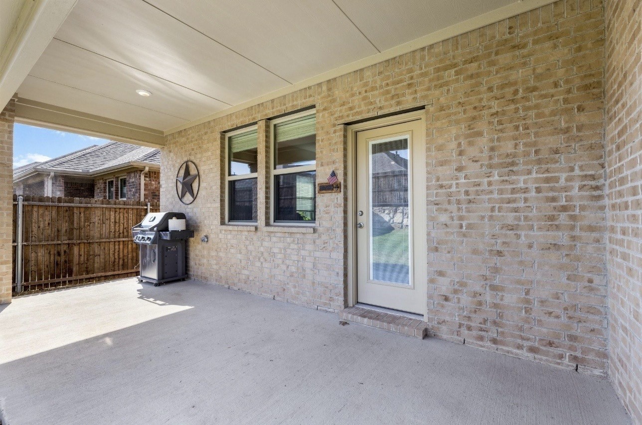 4122 Ellinger Drive Heath TX 75126