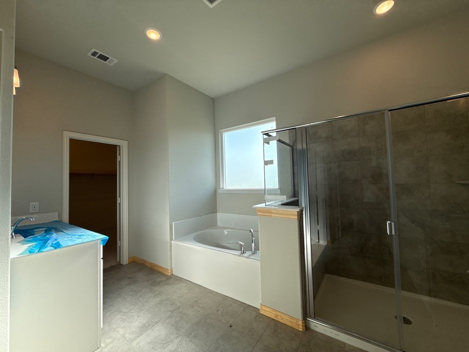 690 County Road 200 Valley View TX 76272