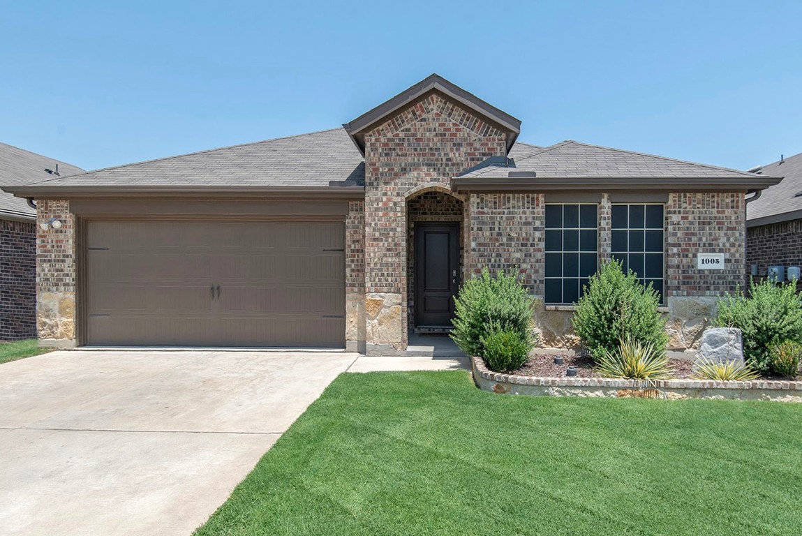 1005 Poinsettia Boulevard Denton TX 76209