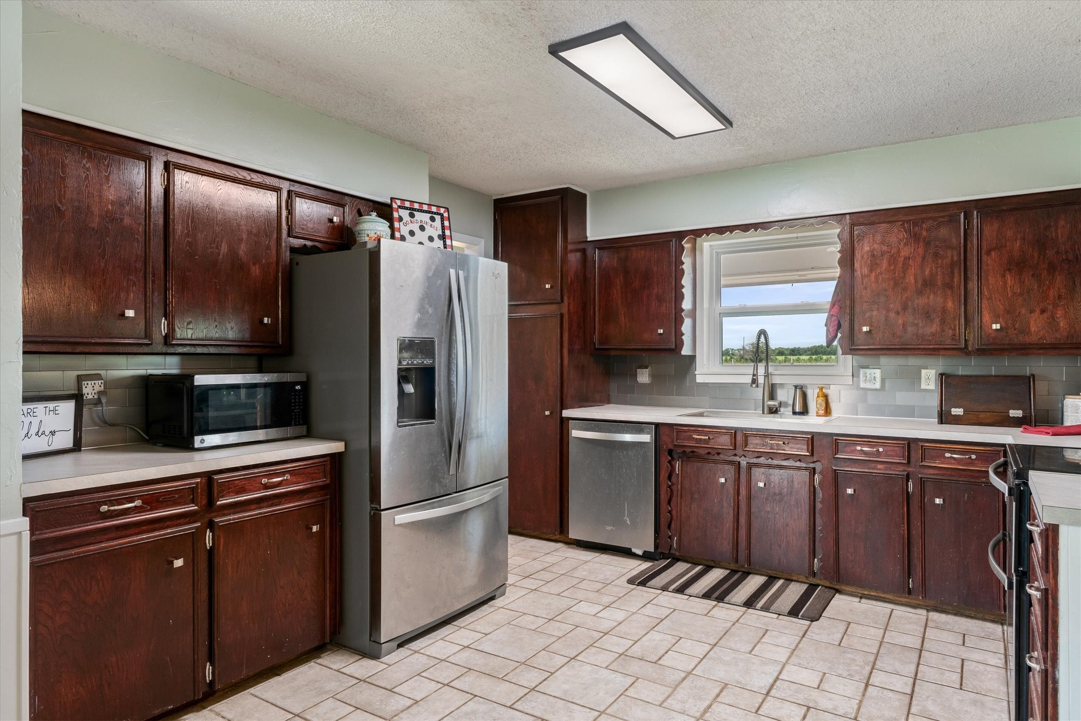 800 Vz County Road 4105 Canton TX 75103