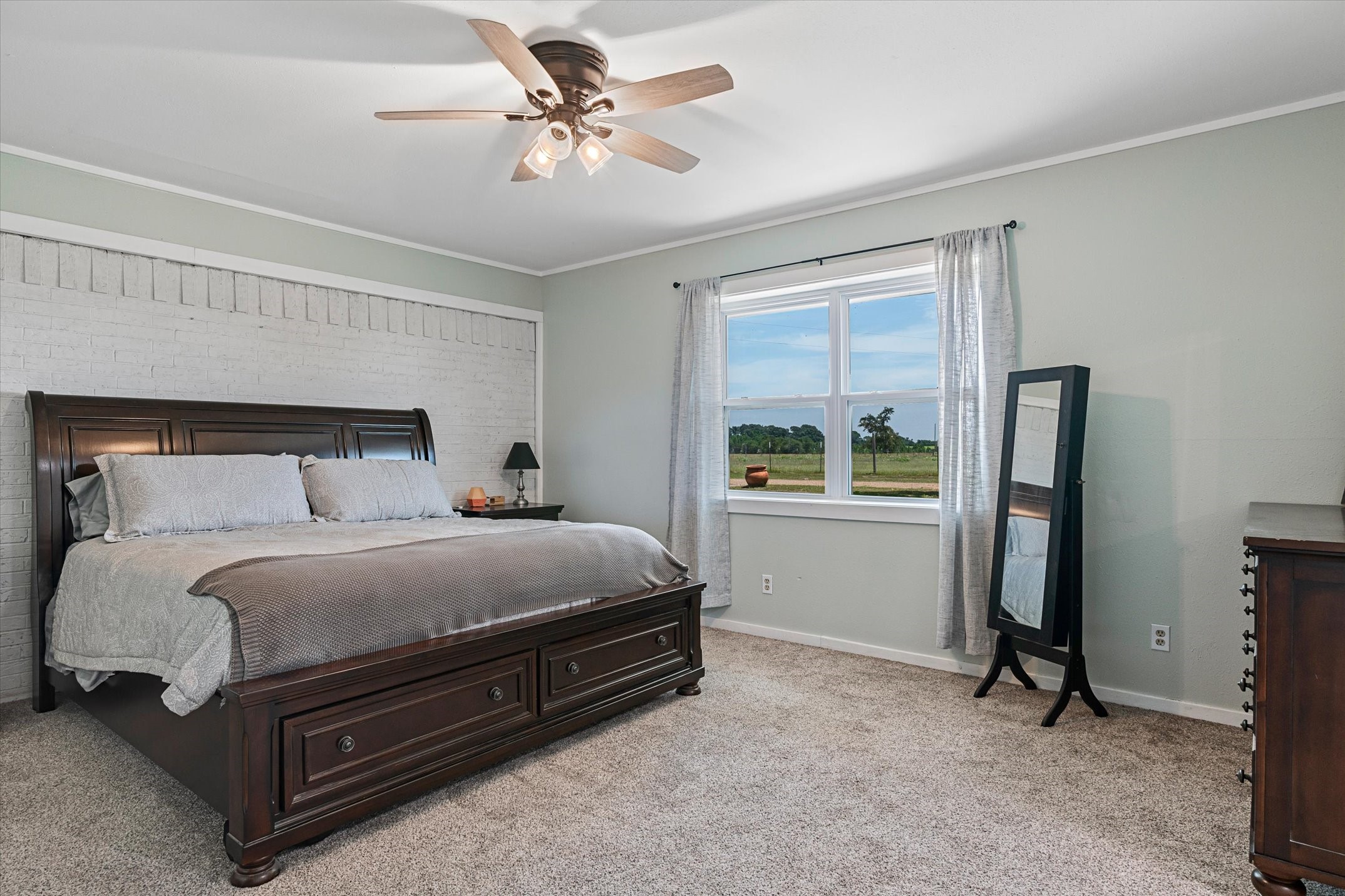 800 Vz County Road 4105 Canton TX 75103