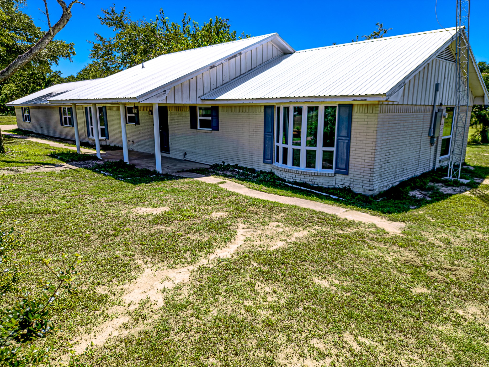 800 Vz County Road 4105 Canton TX 75103