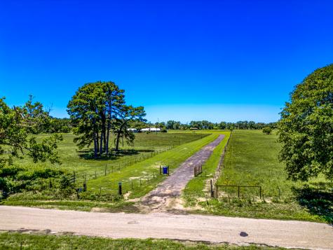 800 Vz County Road 4105 Canton TX 75103