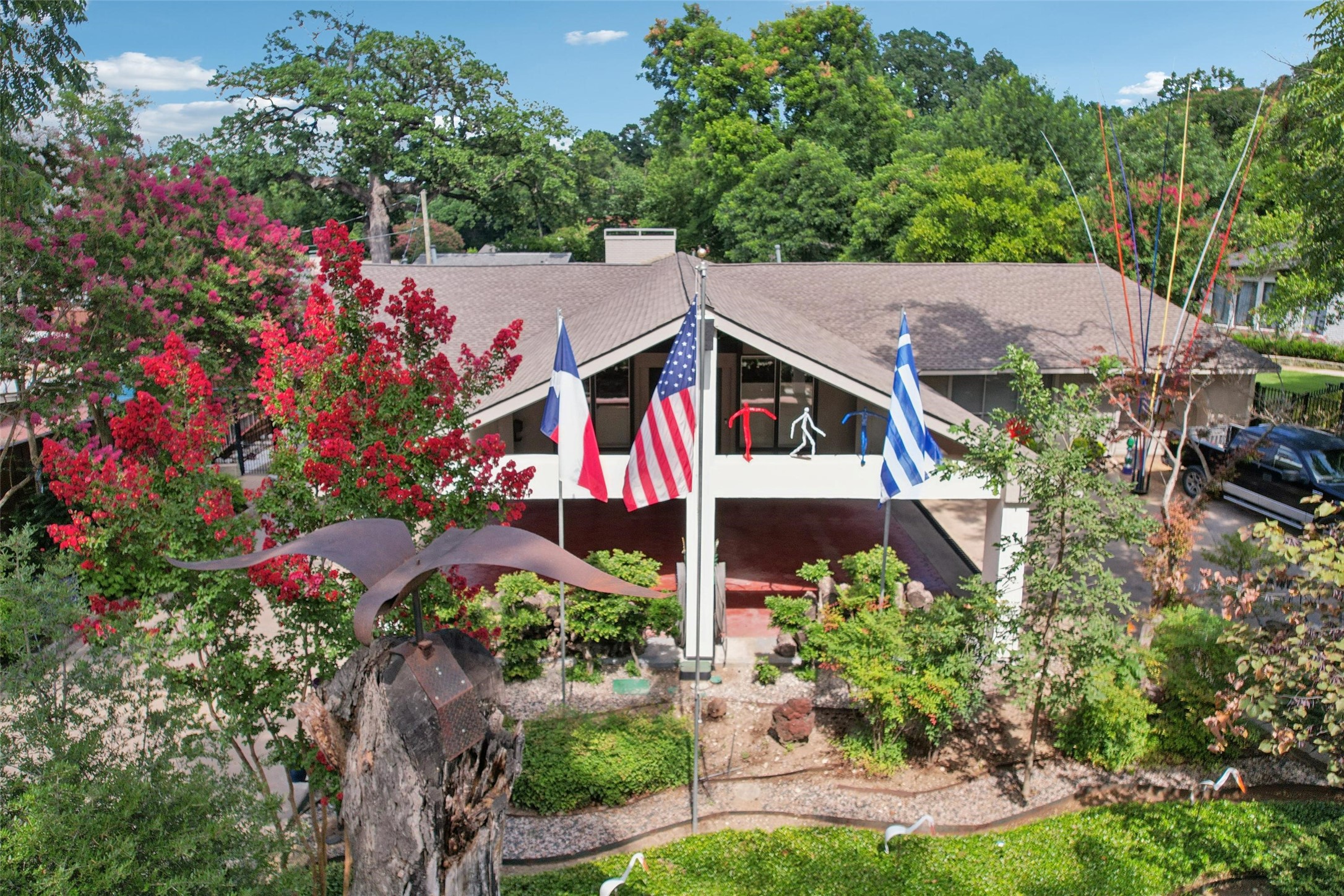1652 Sylvan Avenue Dallas TX 75208