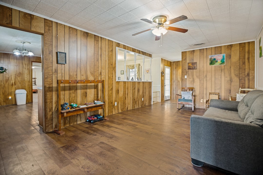 683 Us Highway 84 W Teague TX 75860