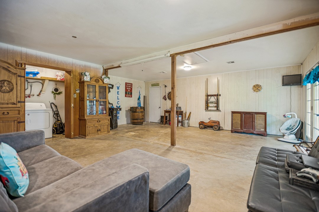683 Us Highway 84 W Teague TX 75860