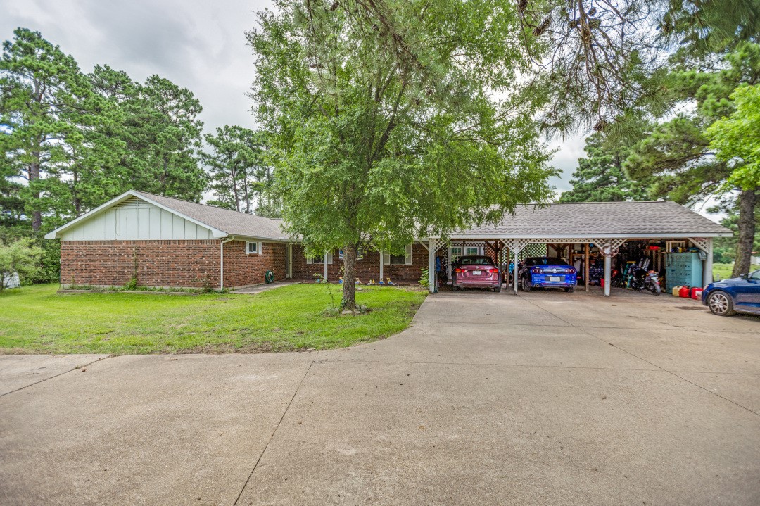 683 Us Highway 84 W Teague TX 75860