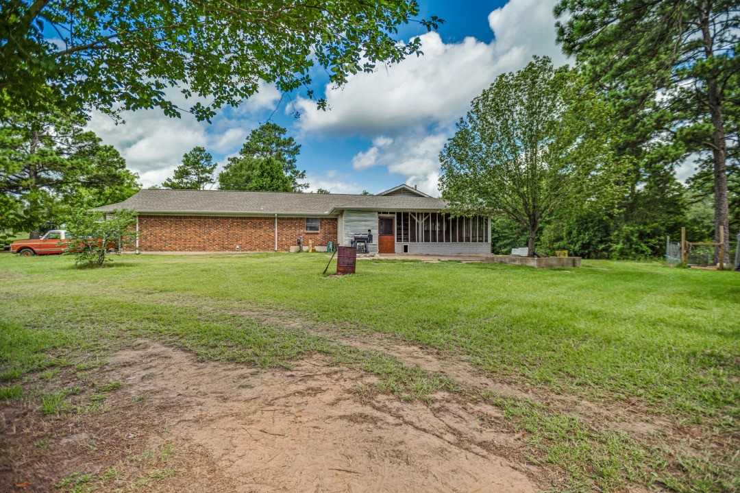 683 Us Highway 84 W Teague TX 75860