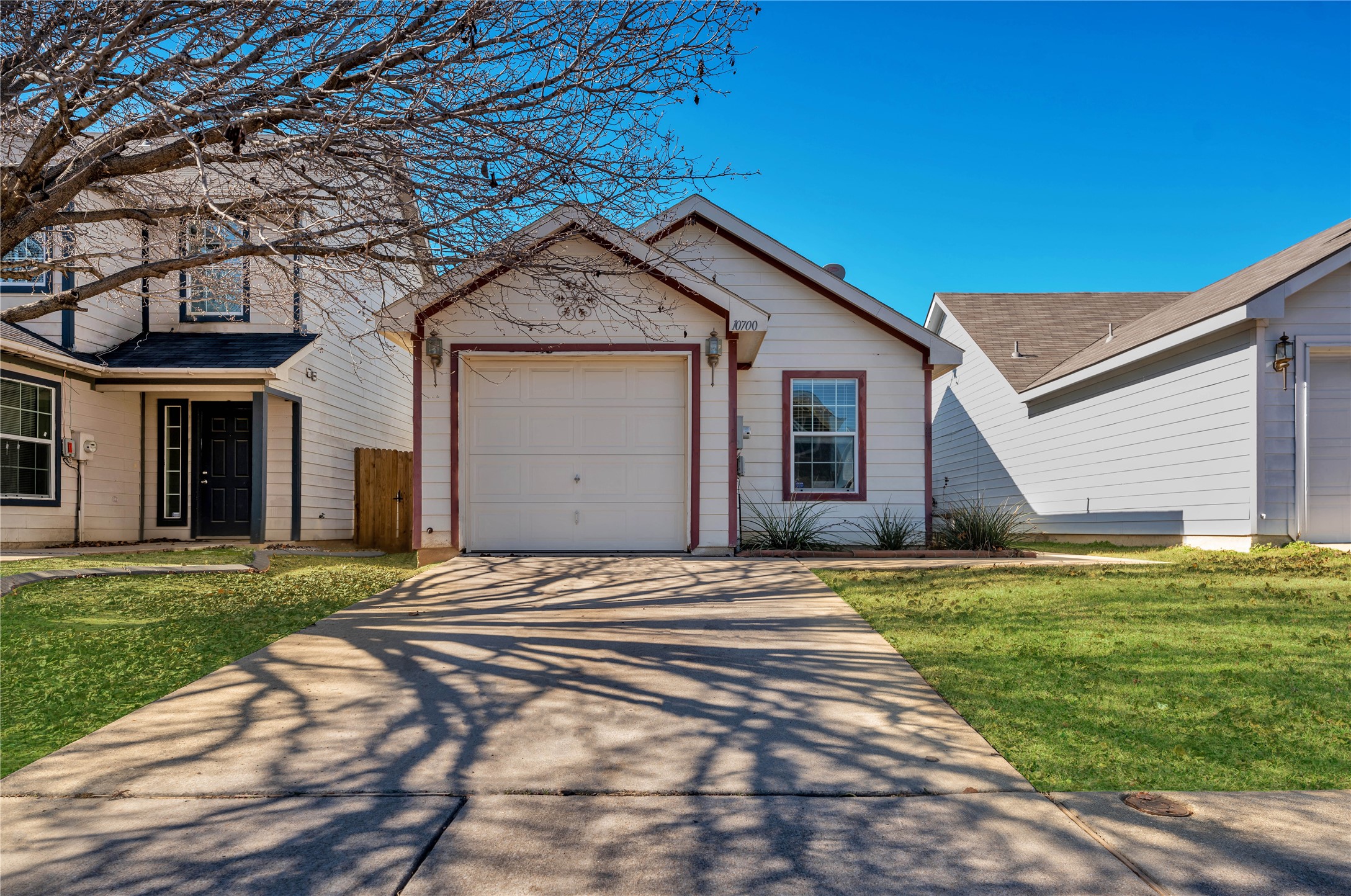 10700 Many Oaks Drive Fort Worth TX 76140