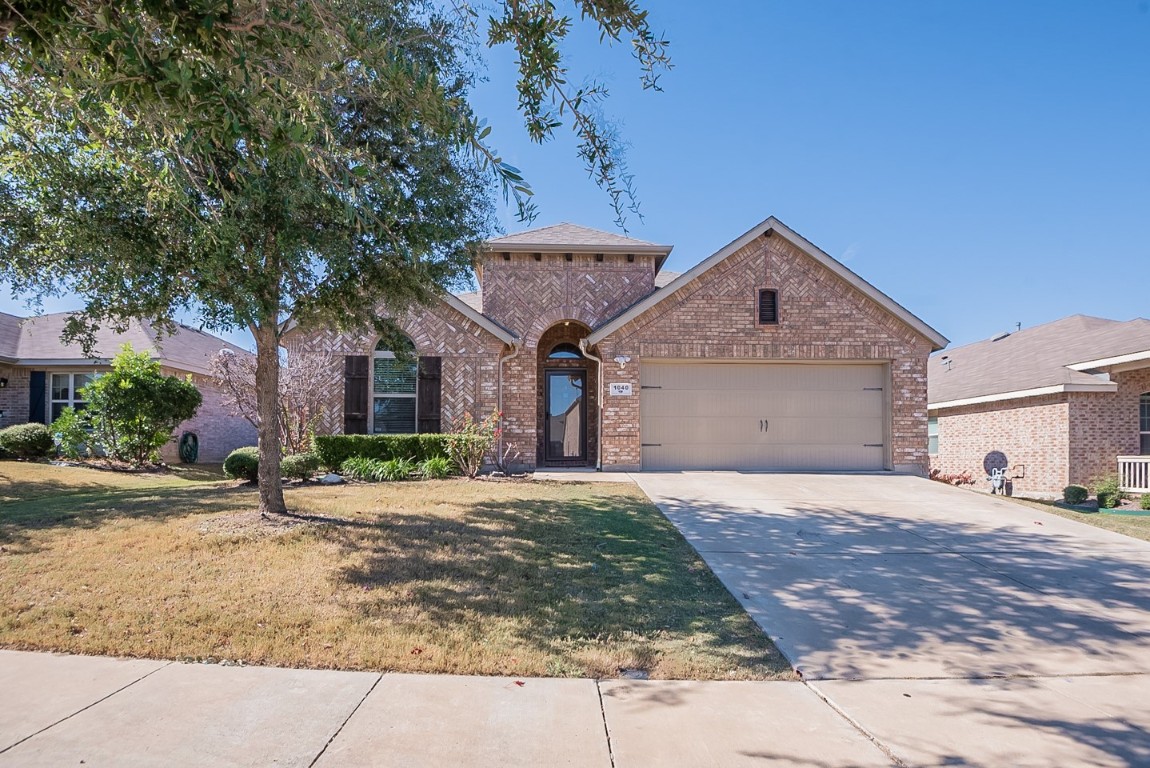 1040 Long Pointe Avenue Fort Worth TX 76108