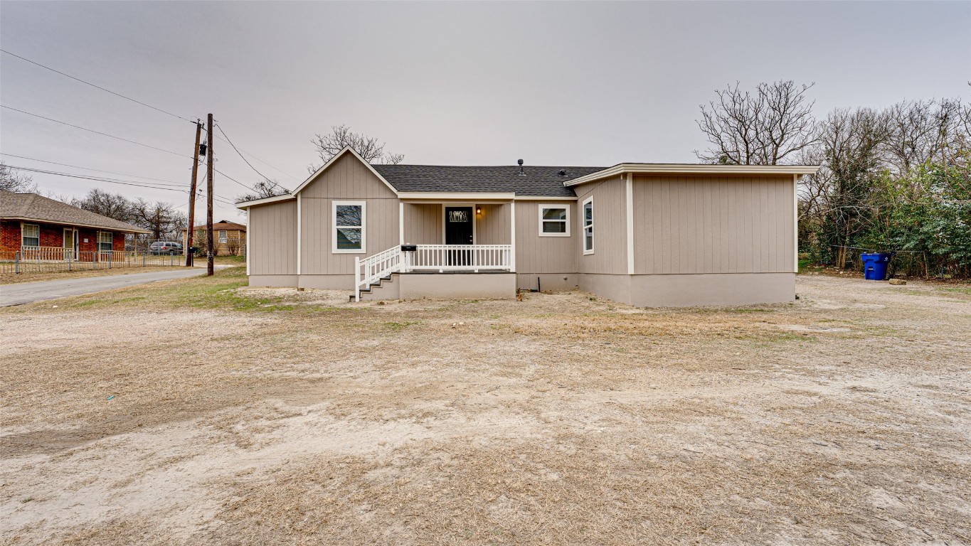 310 Frierson Street Waxahachie TX 75165