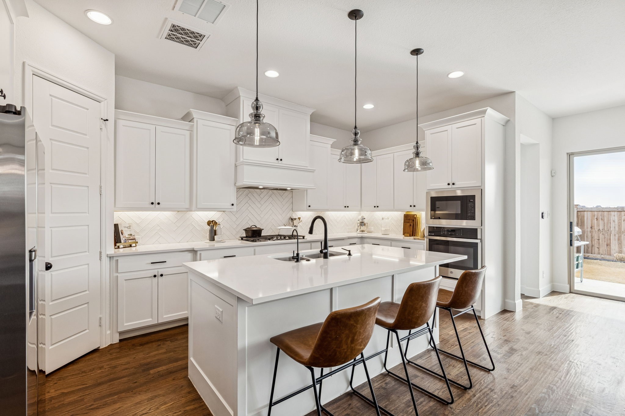 3024 Warrington The Colony TX 75056
