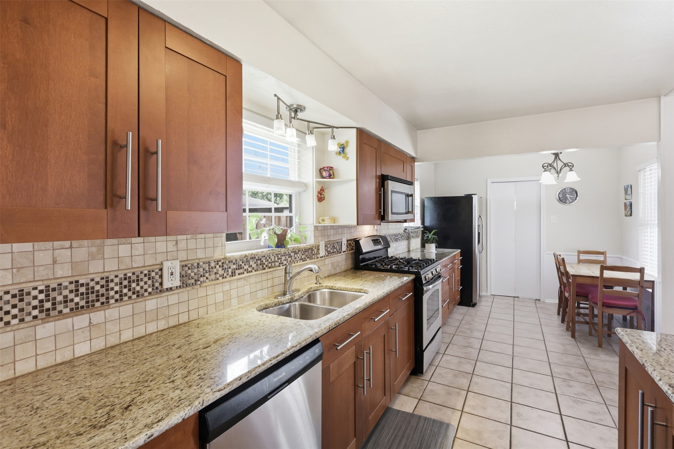 516 Copper Ridge Drive Richardson TX 75080