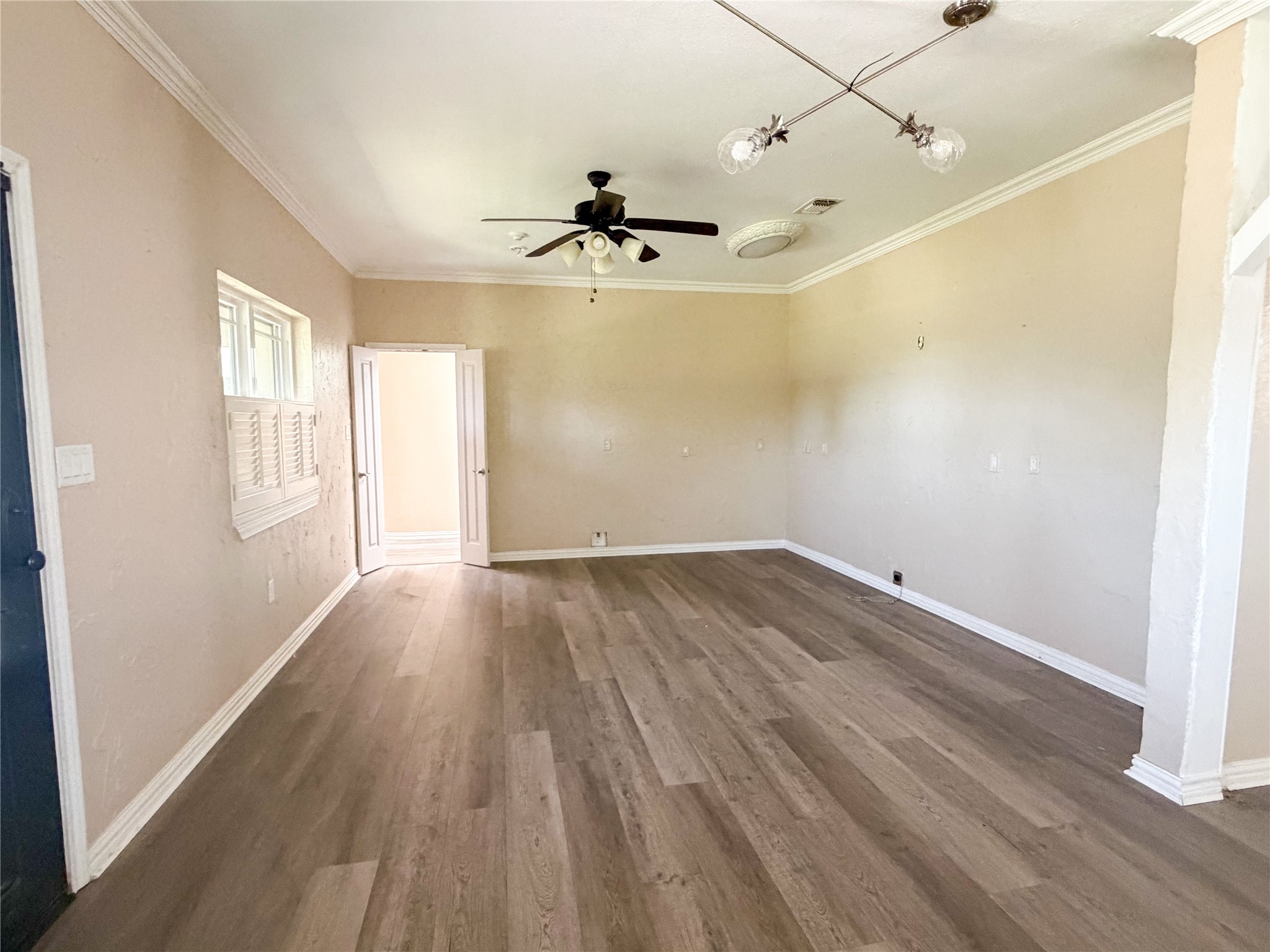 469 Pioneer Road Rhome TX 76078
