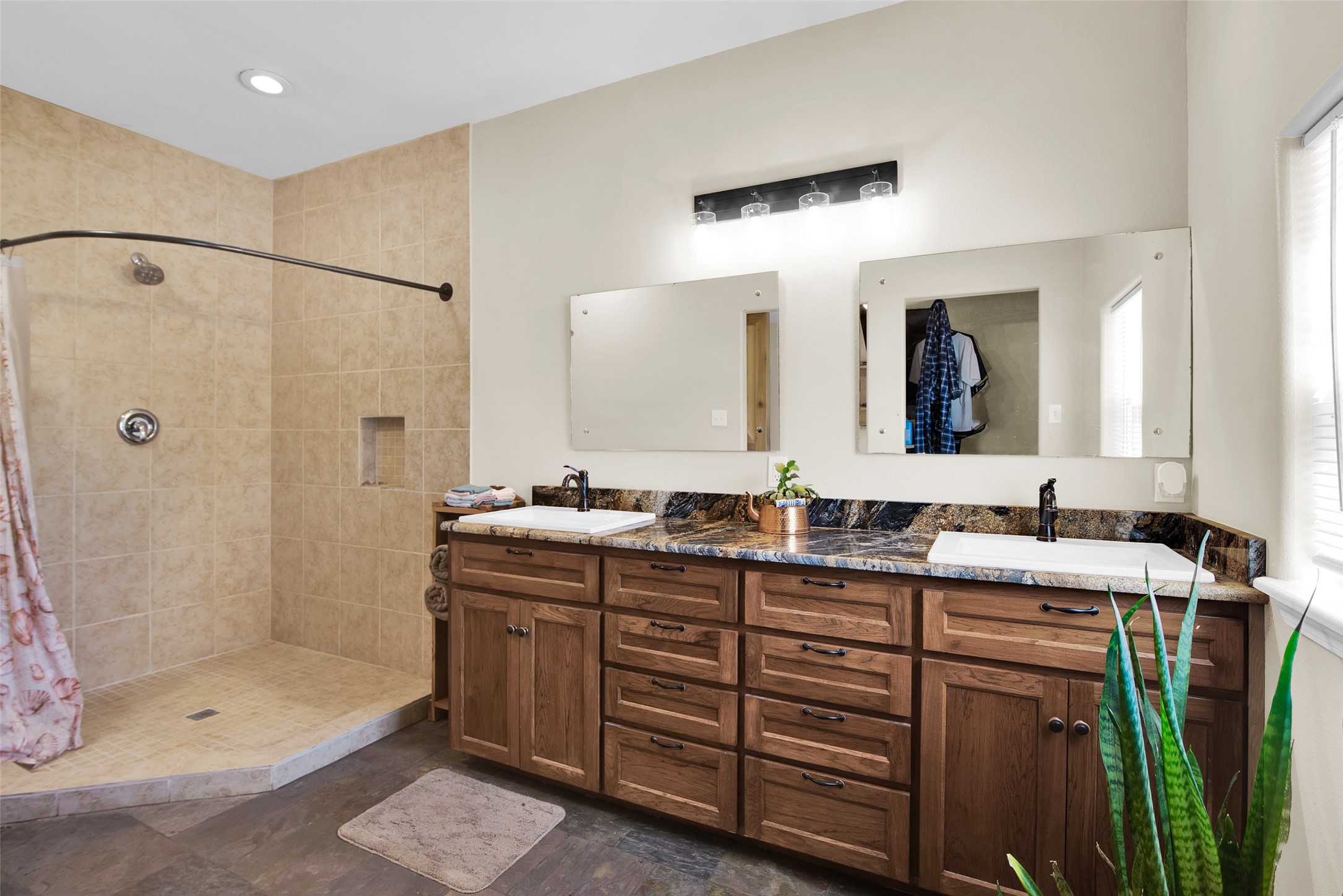 263 Esquire Drive Denison TX 75021