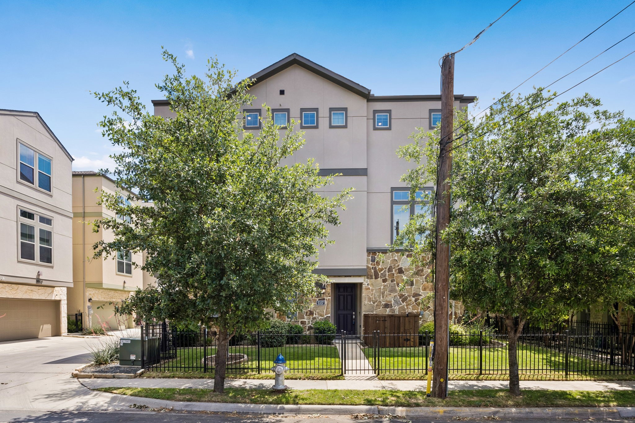 5337 Laurel Branch Drive Dallas TX 75209