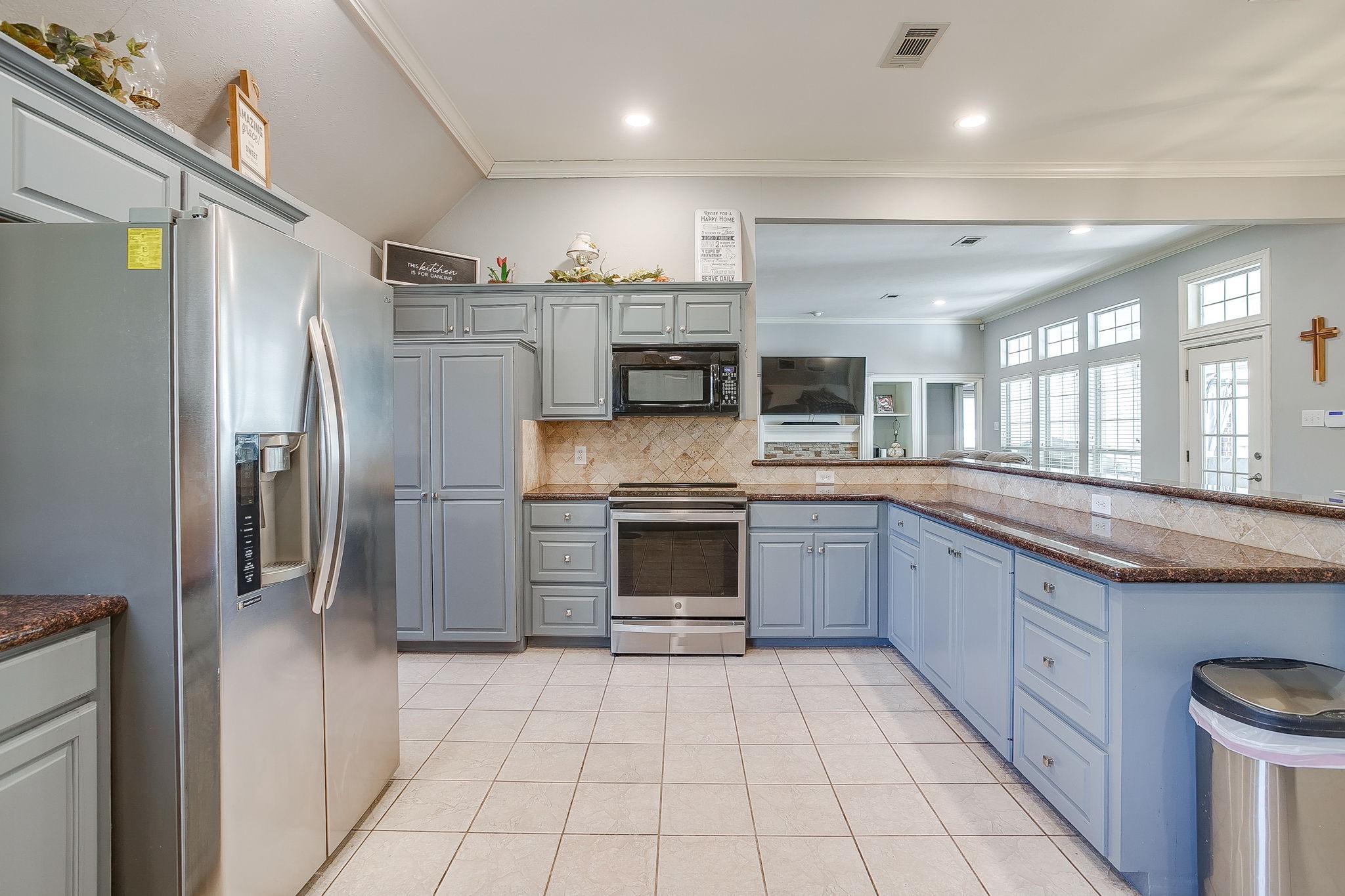 803 Williamsburg Drive Ennis TX 75119