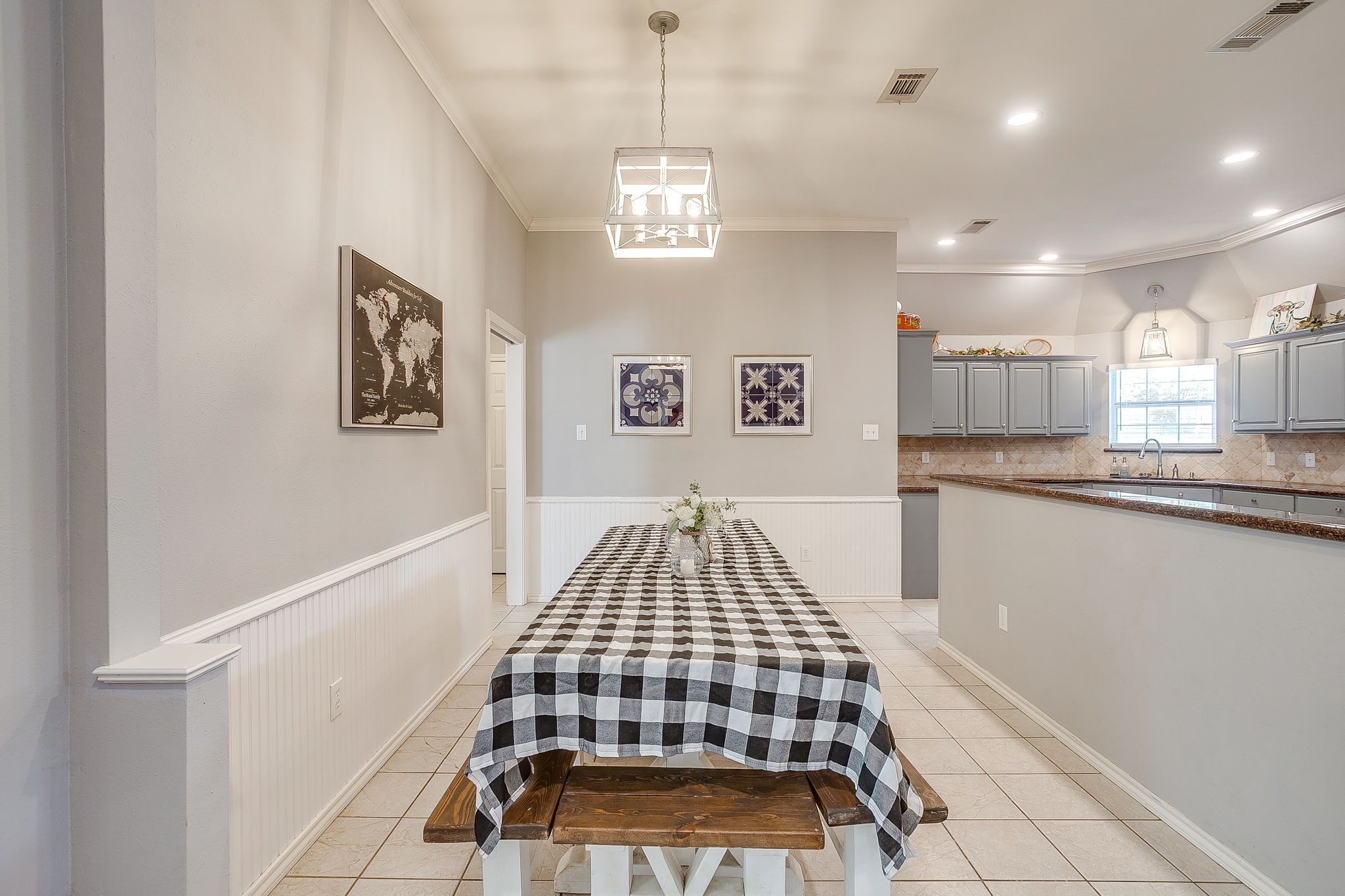 803 Williamsburg Drive Ennis TX 75119
