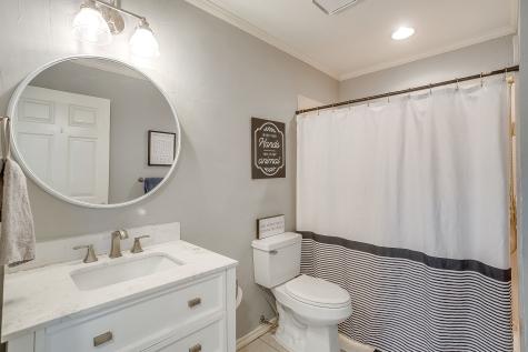 803 Williamsburg Drive Ennis TX 75119