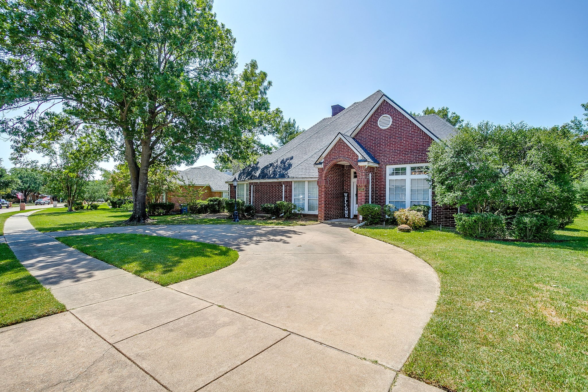 803 Williamsburg Drive Ennis TX 75119