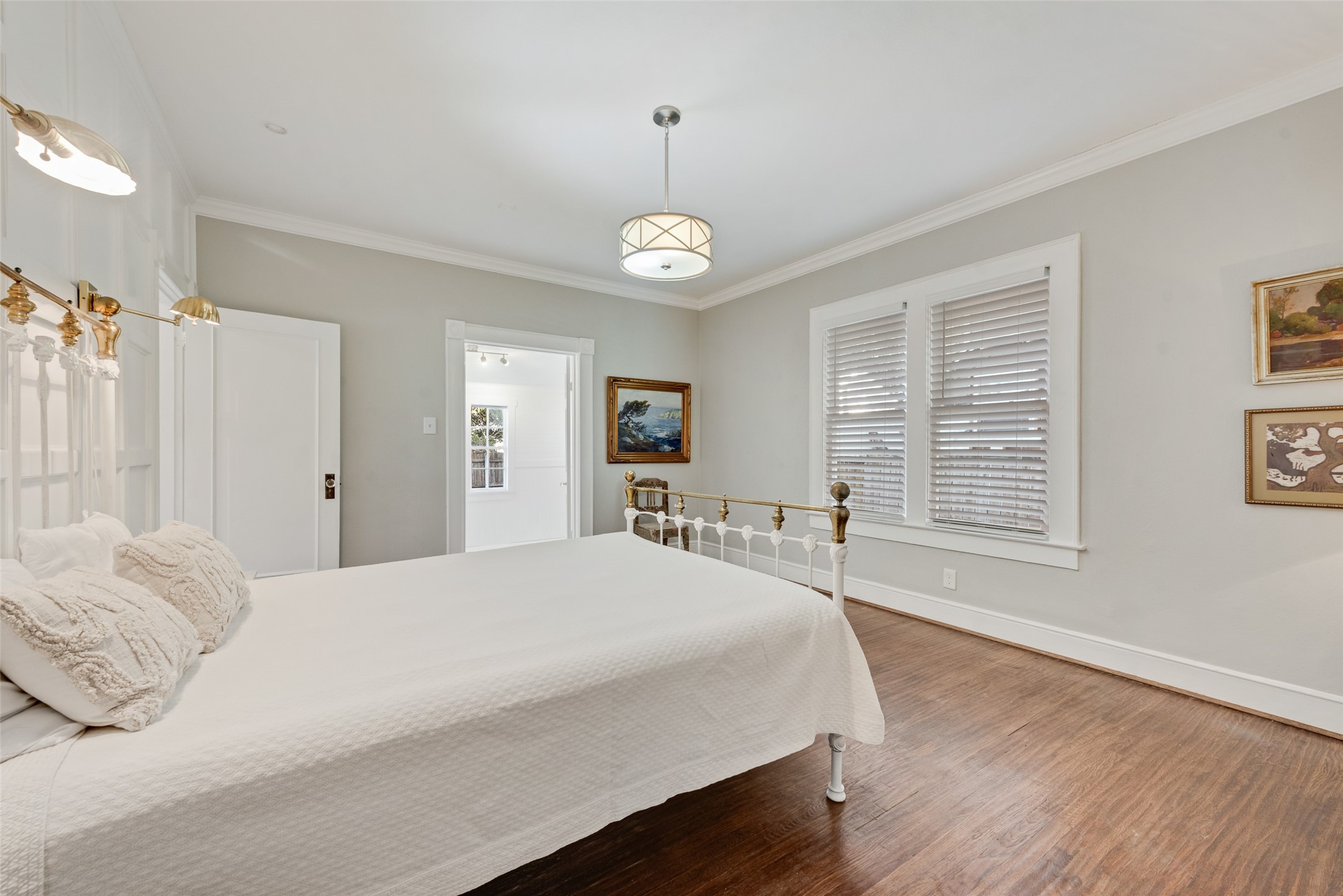 2105 Lipscomb Street Fort Worth TX 76110