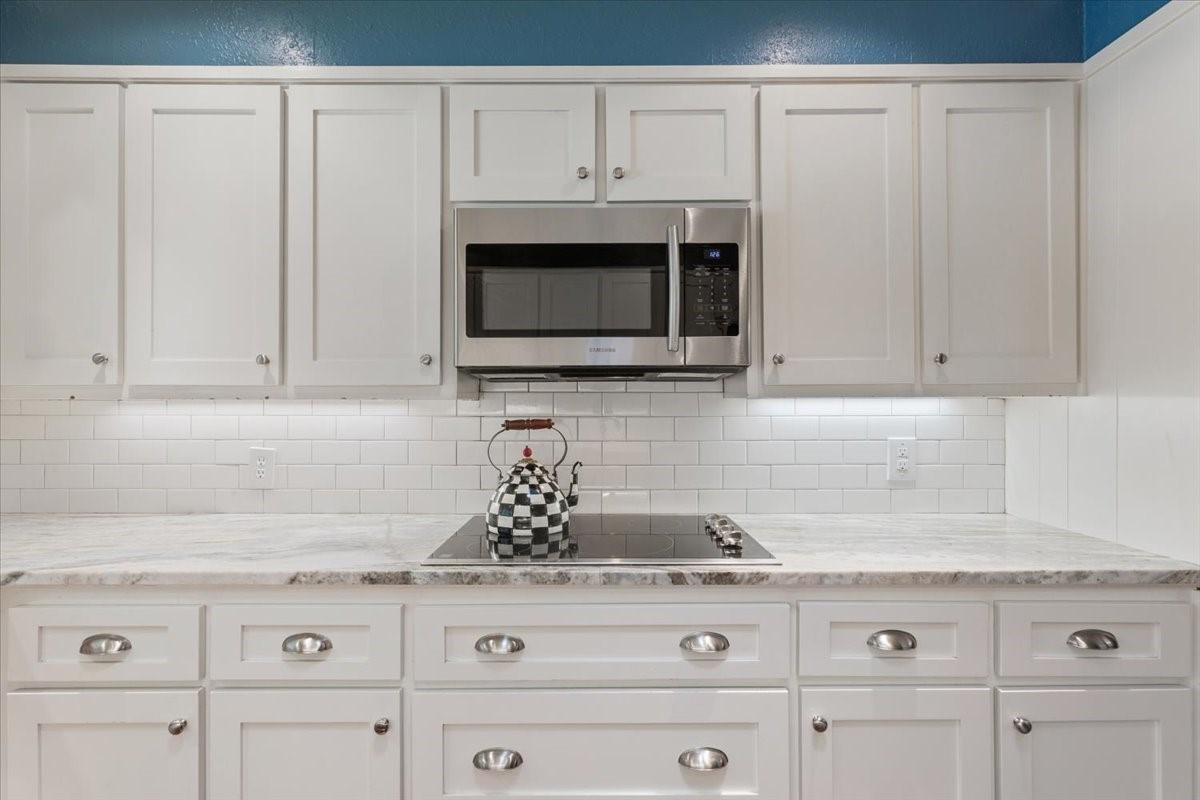 12000 Sandalwood Drive Woodway TX 76712