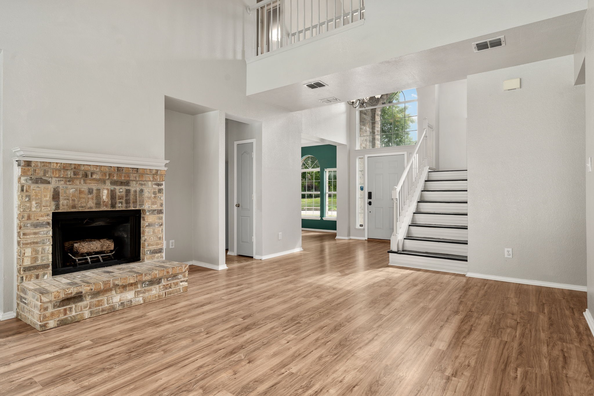 7325 Cross Keys Drive North Richland Hills TX 76182