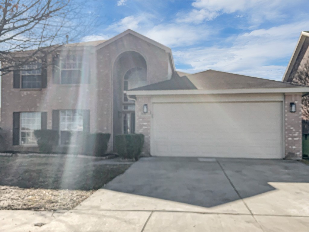 2416 Garden Creek Drive Arlington TX 76018