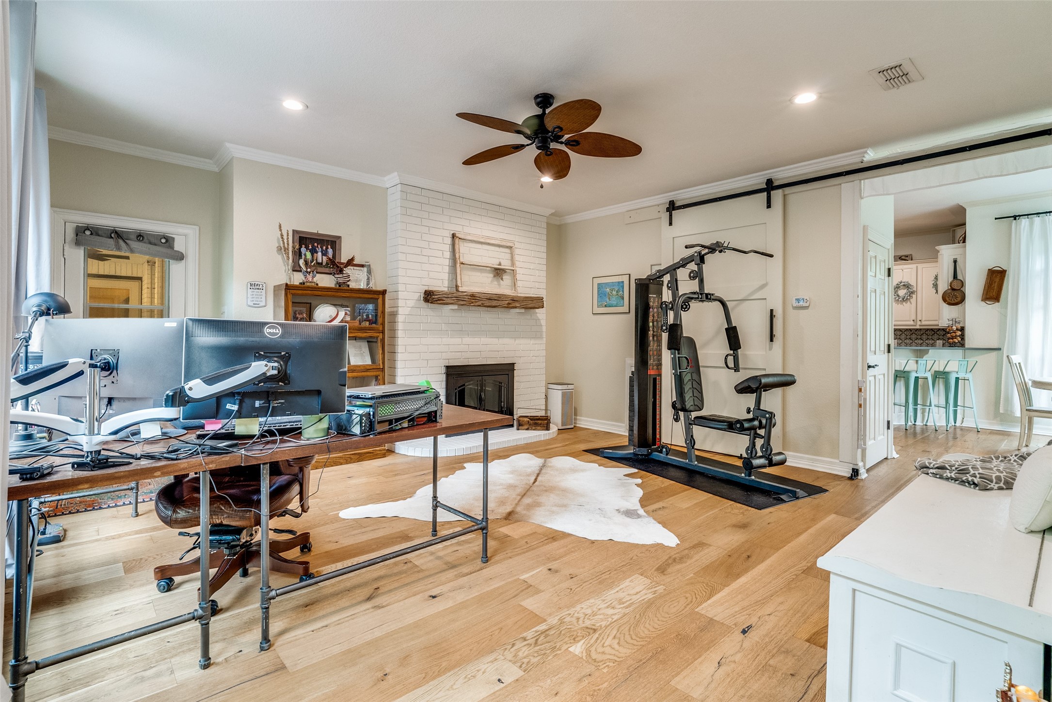 105 Derek Drive Hudson Oaks TX 76087