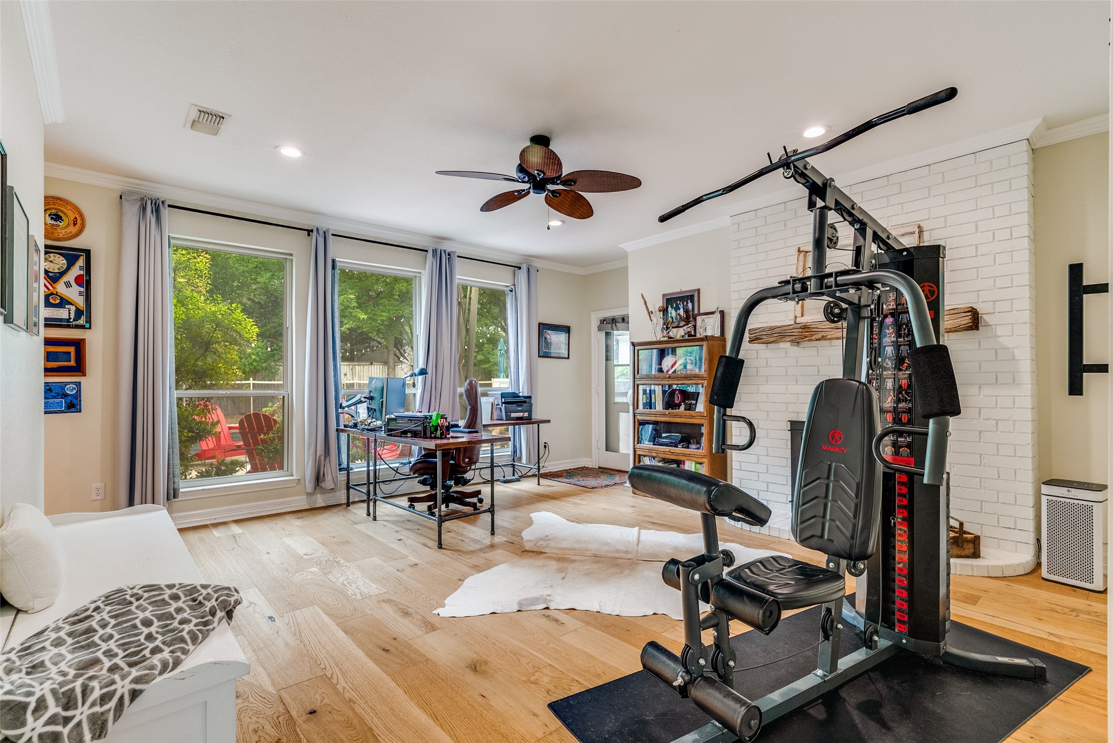 105 Derek Drive Hudson Oaks TX 76087