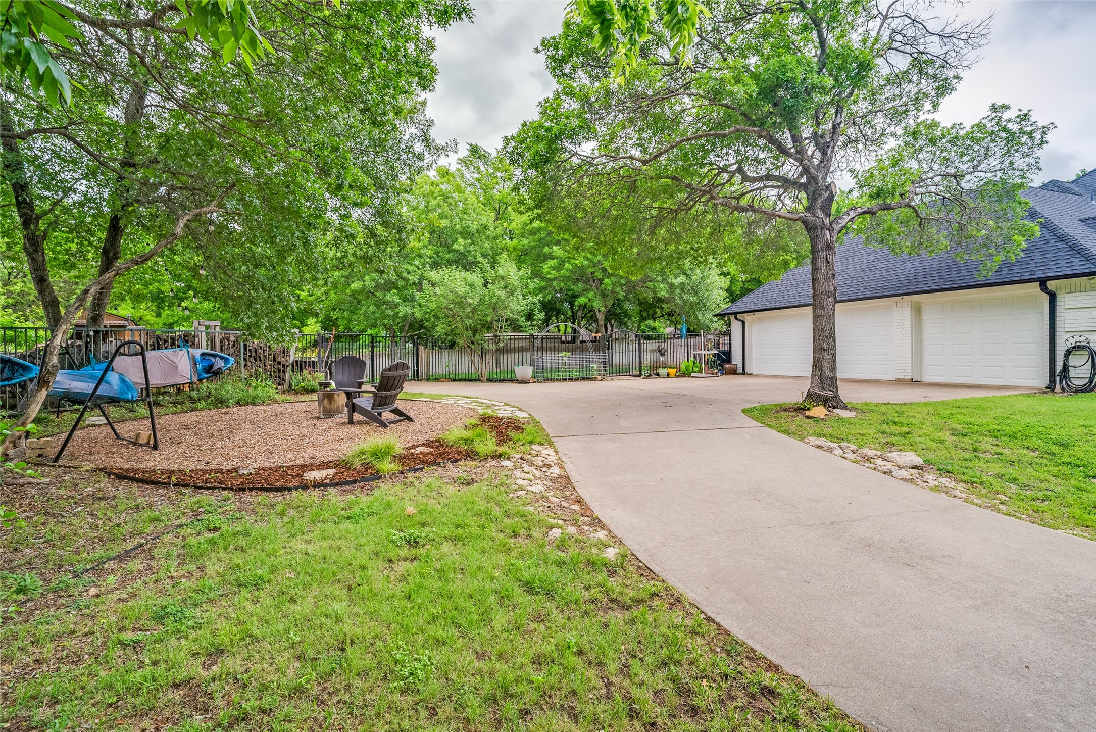 105 Derek Drive Hudson Oaks TX 76087