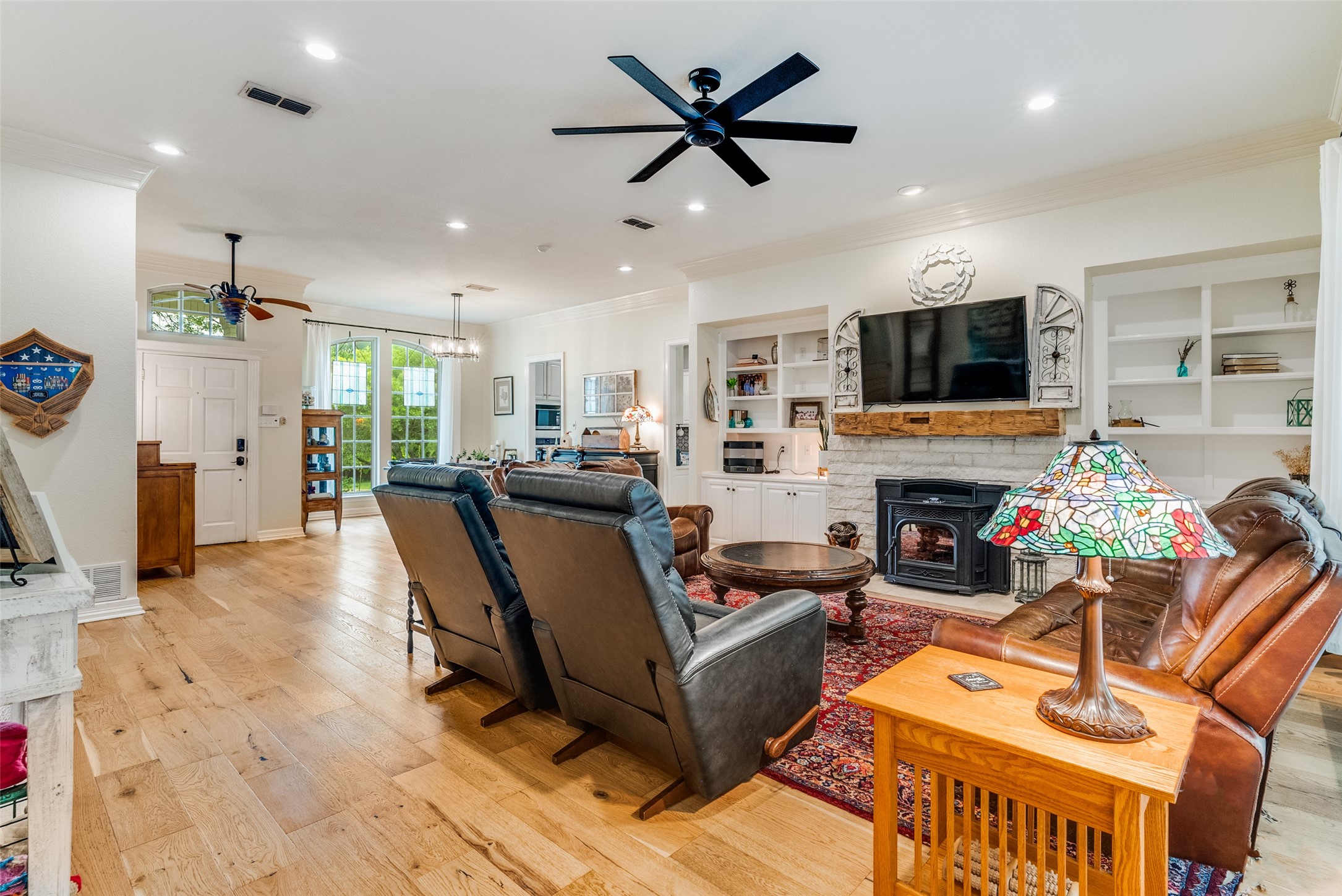 105 Derek Drive Hudson Oaks TX 76087
