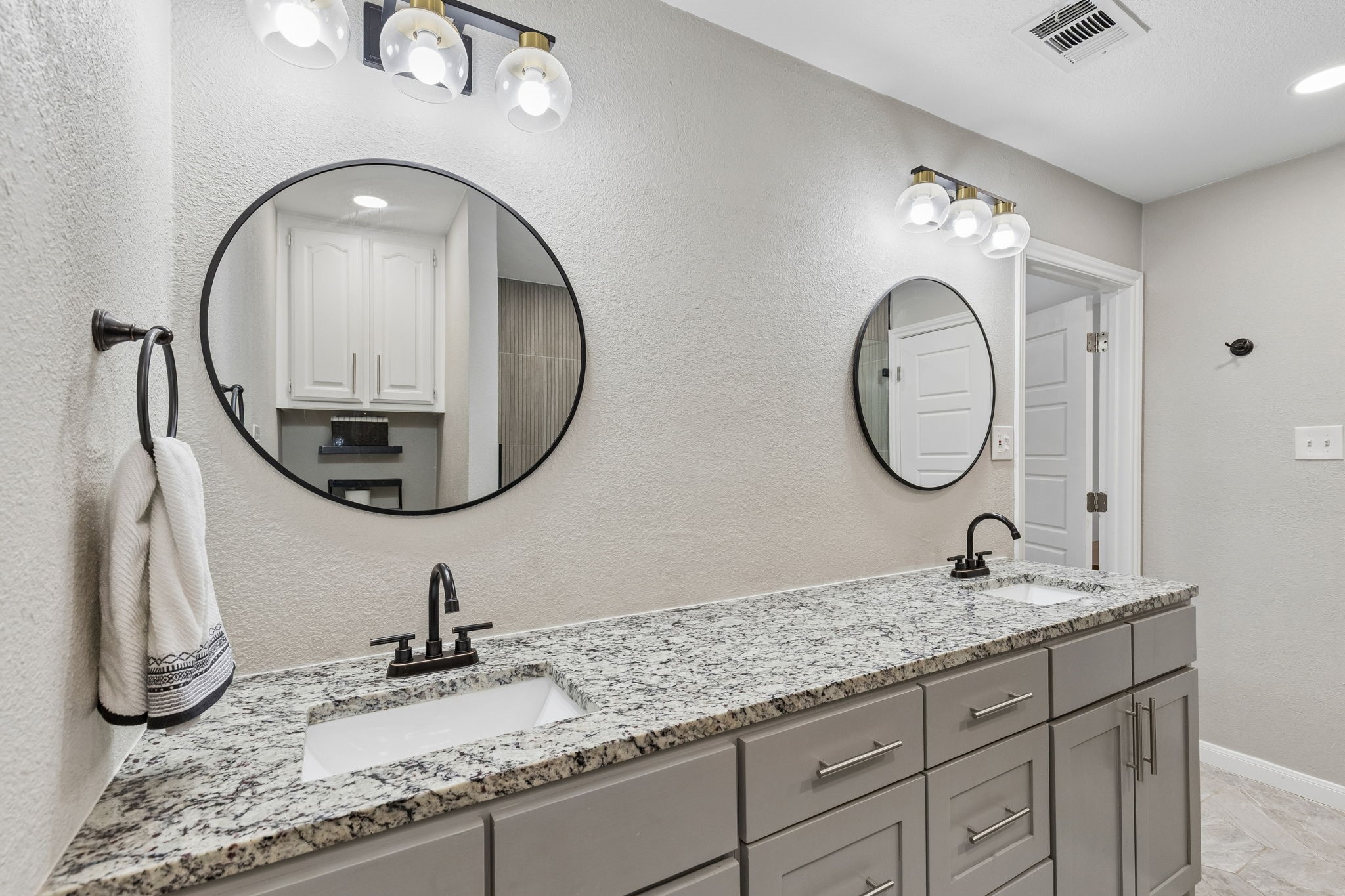 2605 Collard Road Arlington TX 76017