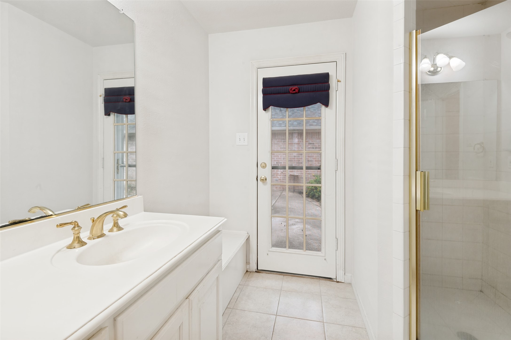 2708 Steeplechase Court Hurst TX 76054